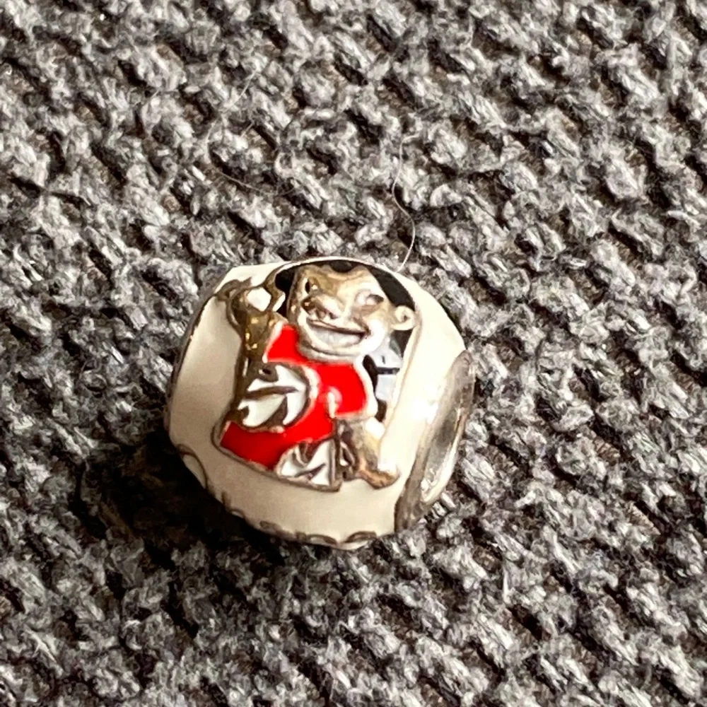 “LIMITED EDITION” EUC- Disney Parks 💯Authentic Pandora Lilo And Stitch Ohana - Picture 17 of 17